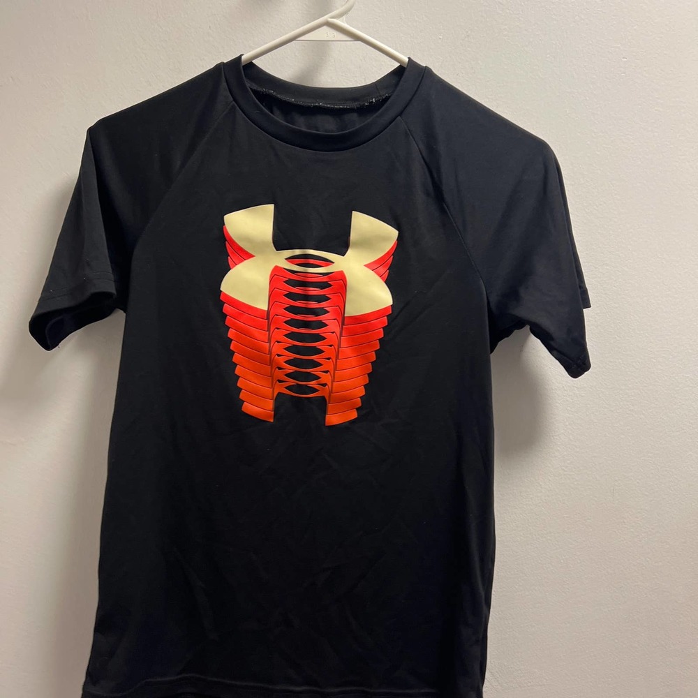 *Youth Boys Under Armour Tee